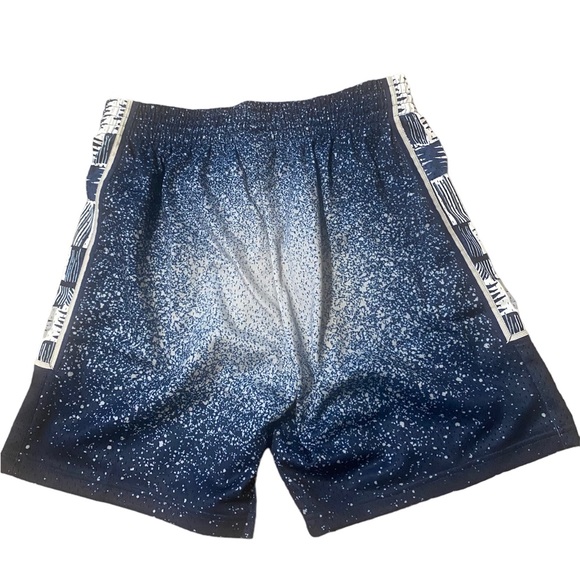 Mitchell and Ness Georgetown Hoyas Short - Picture 6 of 6